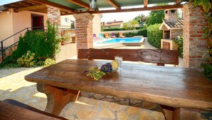 Unclassified image, 2 of 34, button - Modern Apartment Located on the Ground Floor With Shared Pool, Near Porec (Porec)