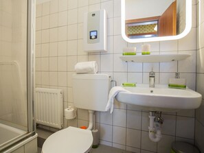 Shower, towels