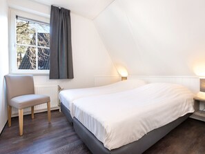 Bungalow | 4 sovrum och unika möbler