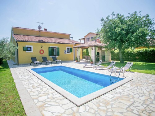 Spacious Family Villa With Private Pool - Privacy and Relaxation Guaranteed