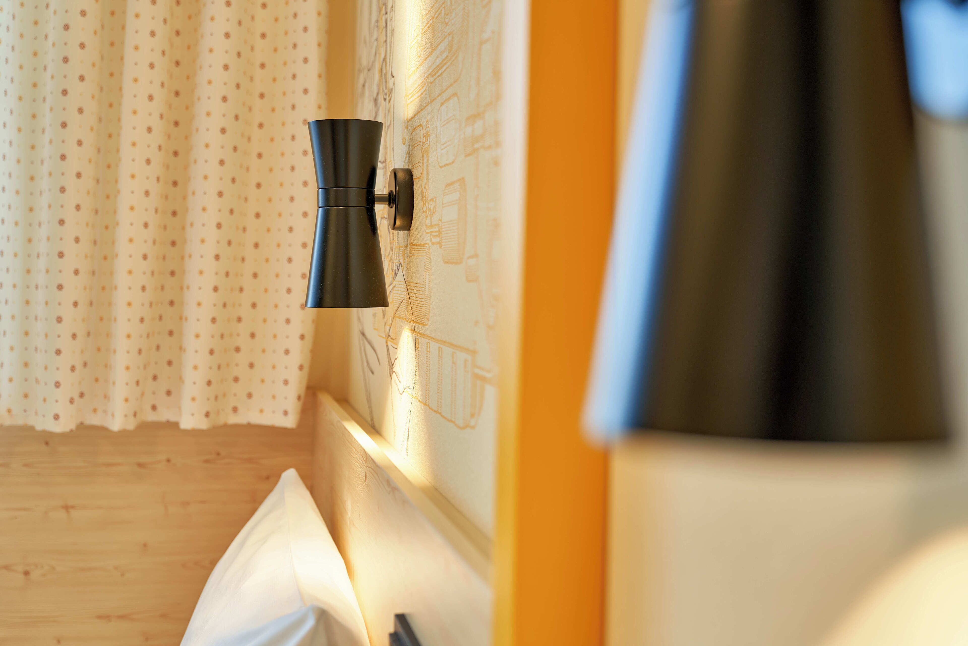 1 bedroom, laptop workspace, free wifi, bed sheets