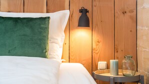1 habitación y ropa de cama 