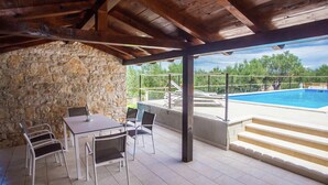 Balcony - Beautiful Stone Villa With Private Pool, Jacuzzi, Sauna and Fenced Yard - Pets are Welcome (Sveti Lovrec)