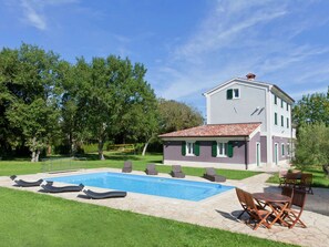 House | Exterior