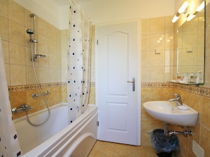 House | Bathroom | Towels