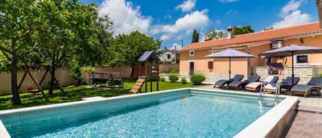 Ferienhaus | Pool | Innenpool, Außenpool