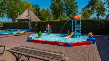 Chalet | Pool | Outdoor pool