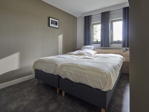 2 bedrooms, individually furnished - Apartment in Durbuy in a Wooded Holiday Park (Durbuy)