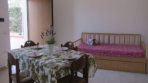 Living room - Splendid Sea View Apartment in Capo Rizzuto (Isola di Capo Rizzuto)