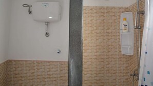 Bathtub dan handuk