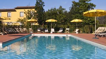 Piscina all'aperto