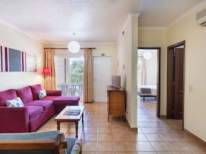 DVD player - Stylish 1 Bedroom Apartment in Pêra With Tennis Court (Silves)