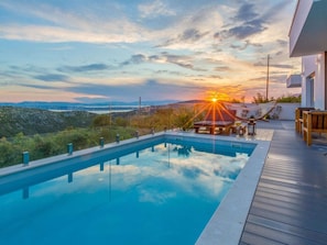 Indoor pool, outdoor pool