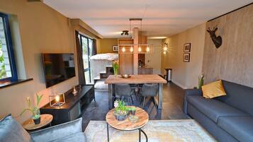 Apartment | Living room