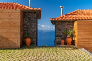 Property grounds - Villas Fauna & Flora - Nature & Tranquility - Infinity Pool (Prazeres)