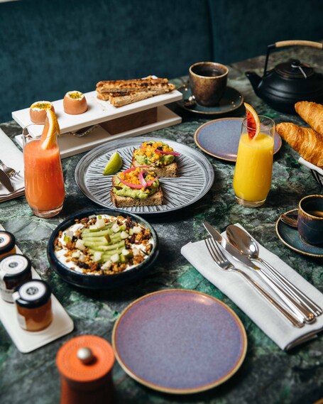 Kimpton St Honore Paris, an IHG Hotel - Image 23