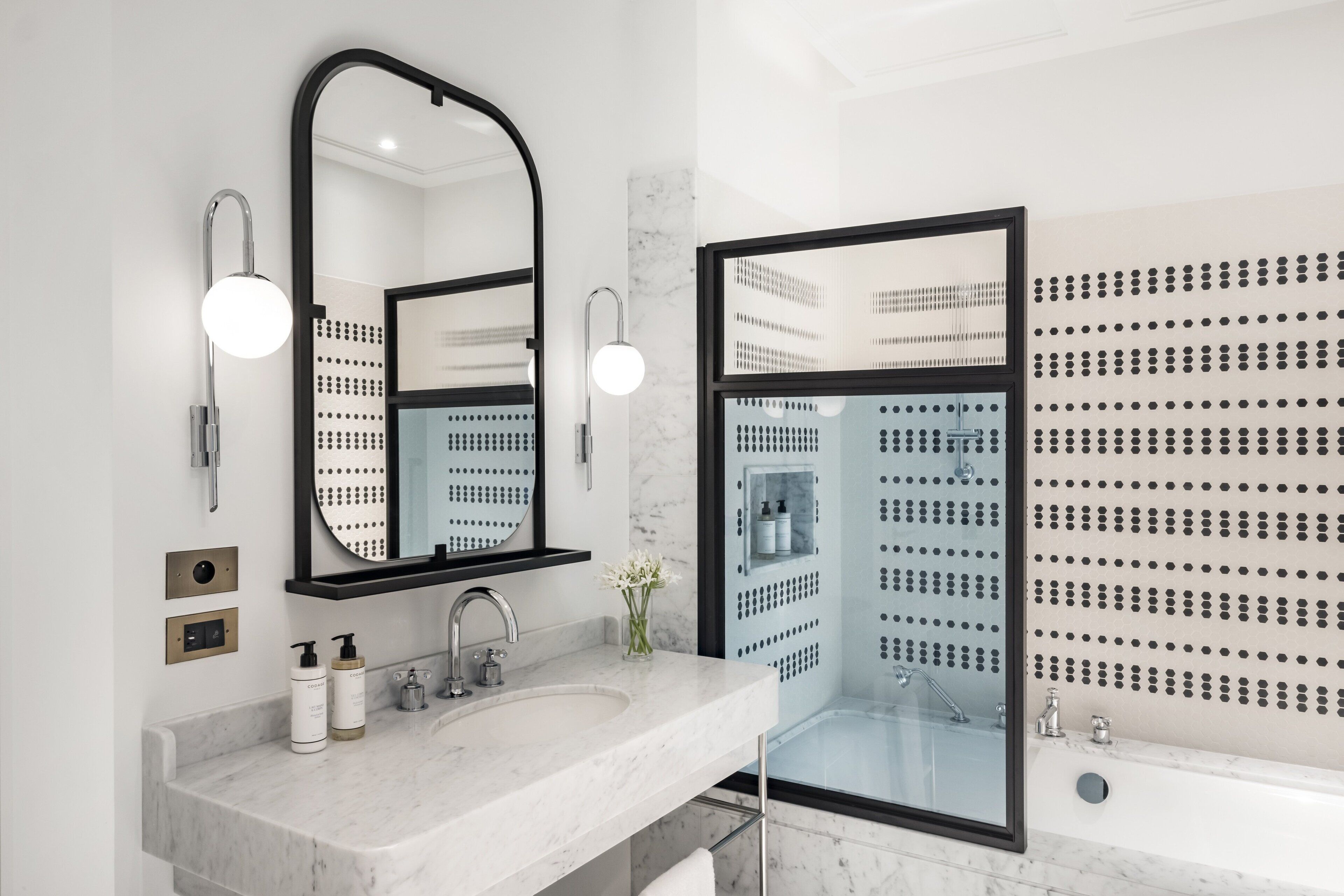 Photo - Kimpton St Honore Paris by IHG