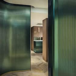 Sauna, steam room, Turkish bath, body treatments, body scrubs, facials