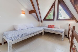 複式房屋 | 2 間臥室、獨特裝潢、熨斗/熨衣板、免費無線上網