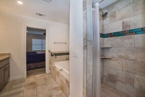 Ferienhaus, 3 Schlafzimmer | Badezimmer | Handtücher, Shampoo