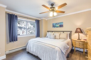 2 عدّة غرف نوم وواي فاي مجانًا وملاءات أسرّة