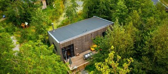 Waterside holiday home. Centrally situated in Friesland