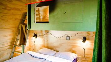 2 habitaciones, escritorio, wifi gratis y ropa de cama