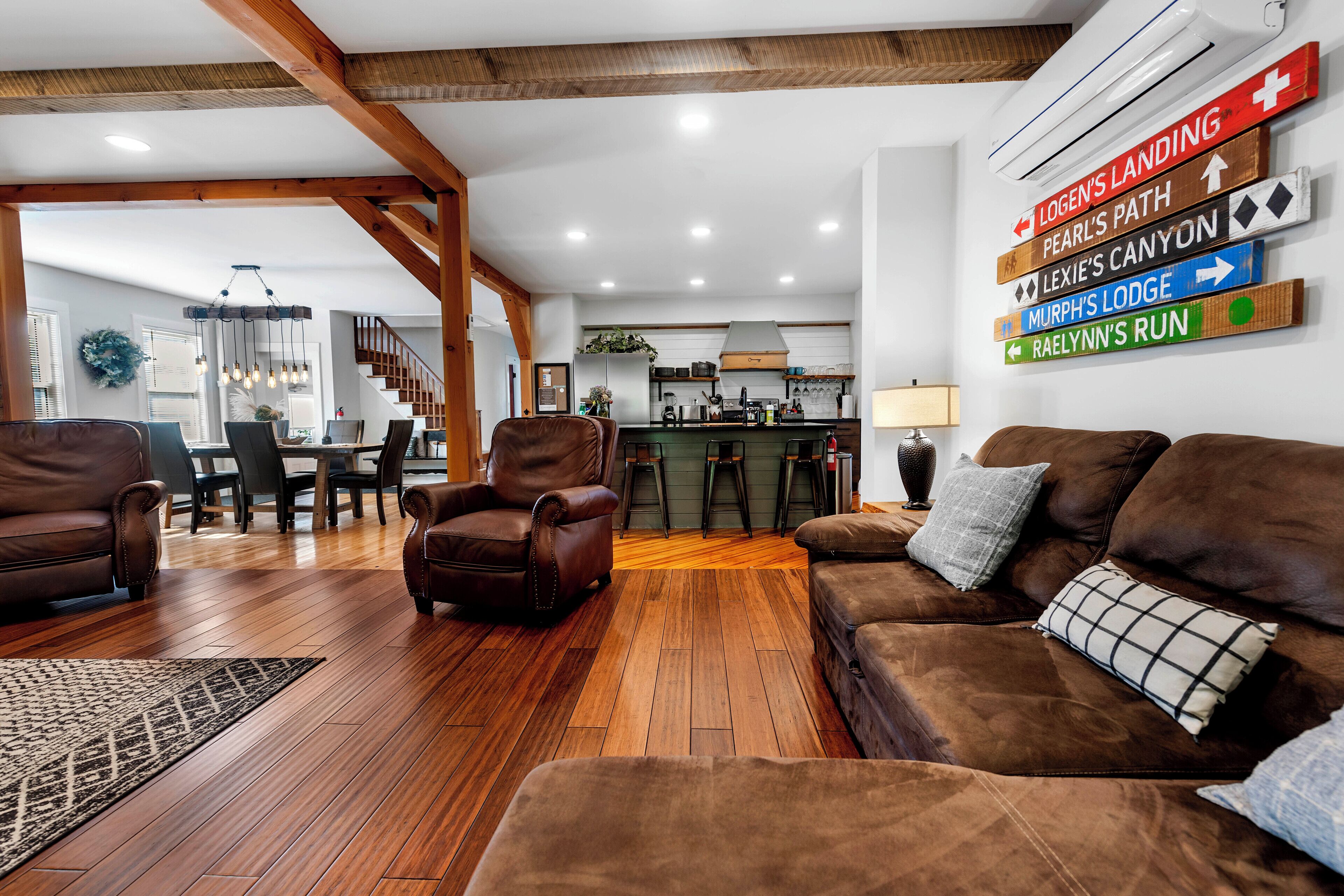 Smart TV, fireplace, video games, DVD player