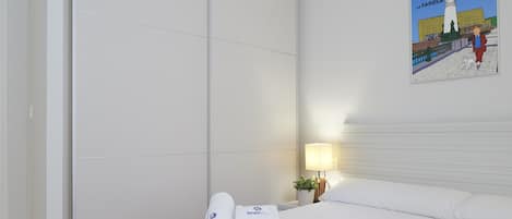 2 Schlafzimmer, Bügeleisen/Bügelbrett, kostenloses WLAN, Bettwäsche