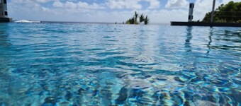 Villa "Orchidée" (Ciel et Mer) swimming pool, jacuzzi and sea view - Saint François