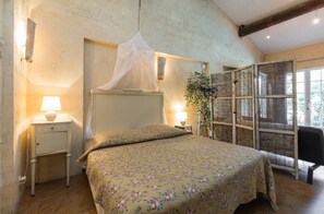 1 quarto