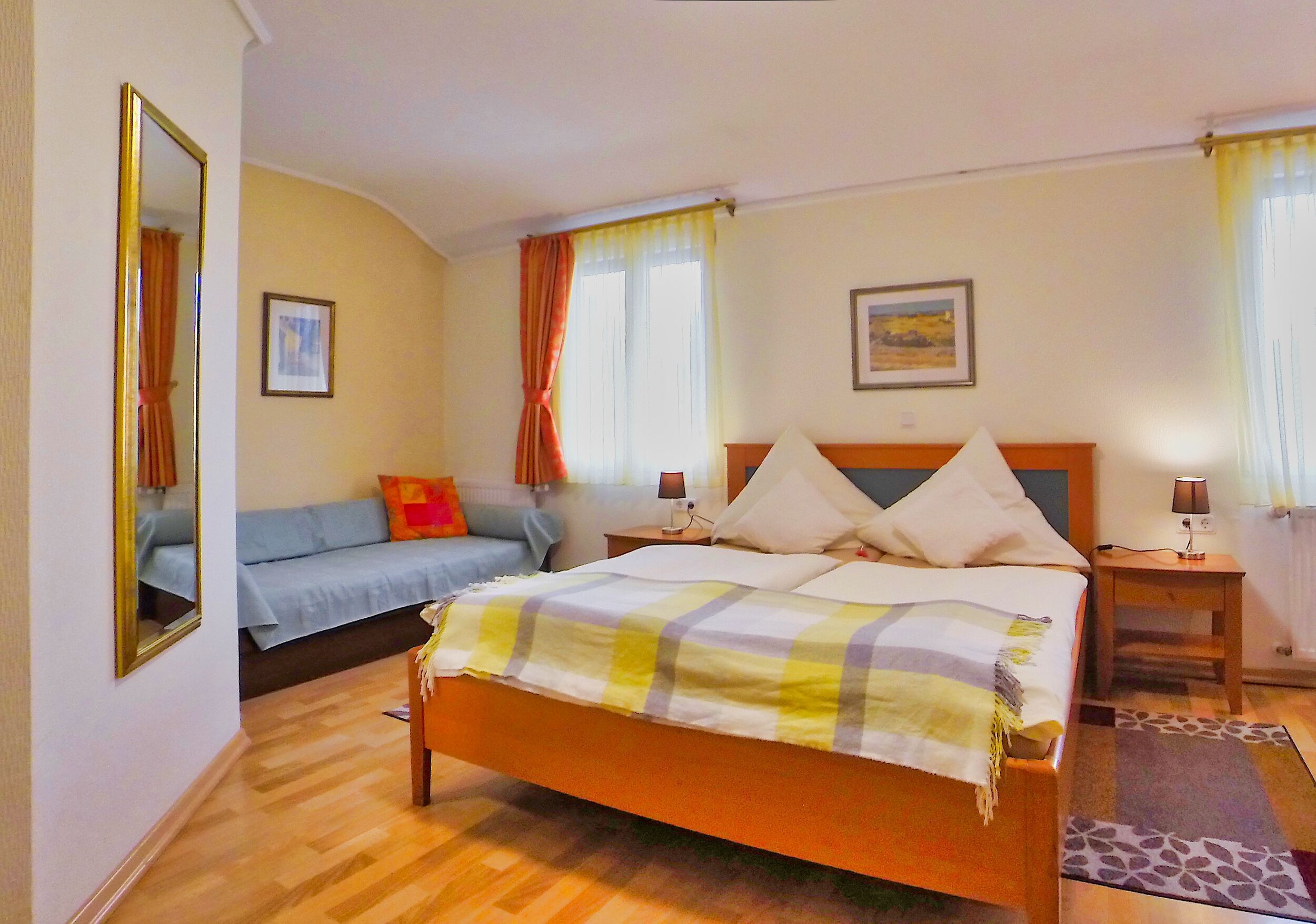 Blackout drapes, soundproofing, free WiFi, bed sheets