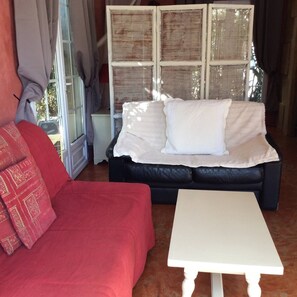 Living area - Gite Calin à St Rémy de Provence (Saint-Rémy-de-Provence)