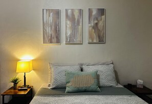 1 chambre, fer et planche à repasser, Wi-Fi, literie fournie