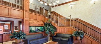 莎丽酒店和套房