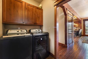Interior - Large home near Lake Estes! (Estes Park)