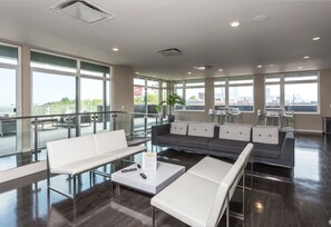 Interior - Luxury 2BD/2BTH Apartment in Hingetown Ohio City (Cleveland)