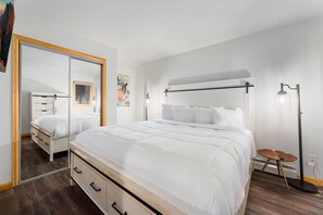 1 chambre, fer et planche à repasser, Wi-Fi gratuit, draps fournis