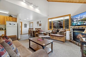 Smart TV, fireplace, DVD player, video library