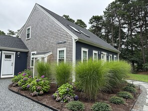 Exterior - 2021 NEW CONSTRUCTION 3BR 3BA, close to Bike Trail & Beaches. Central AC Eastham (Eastham)
