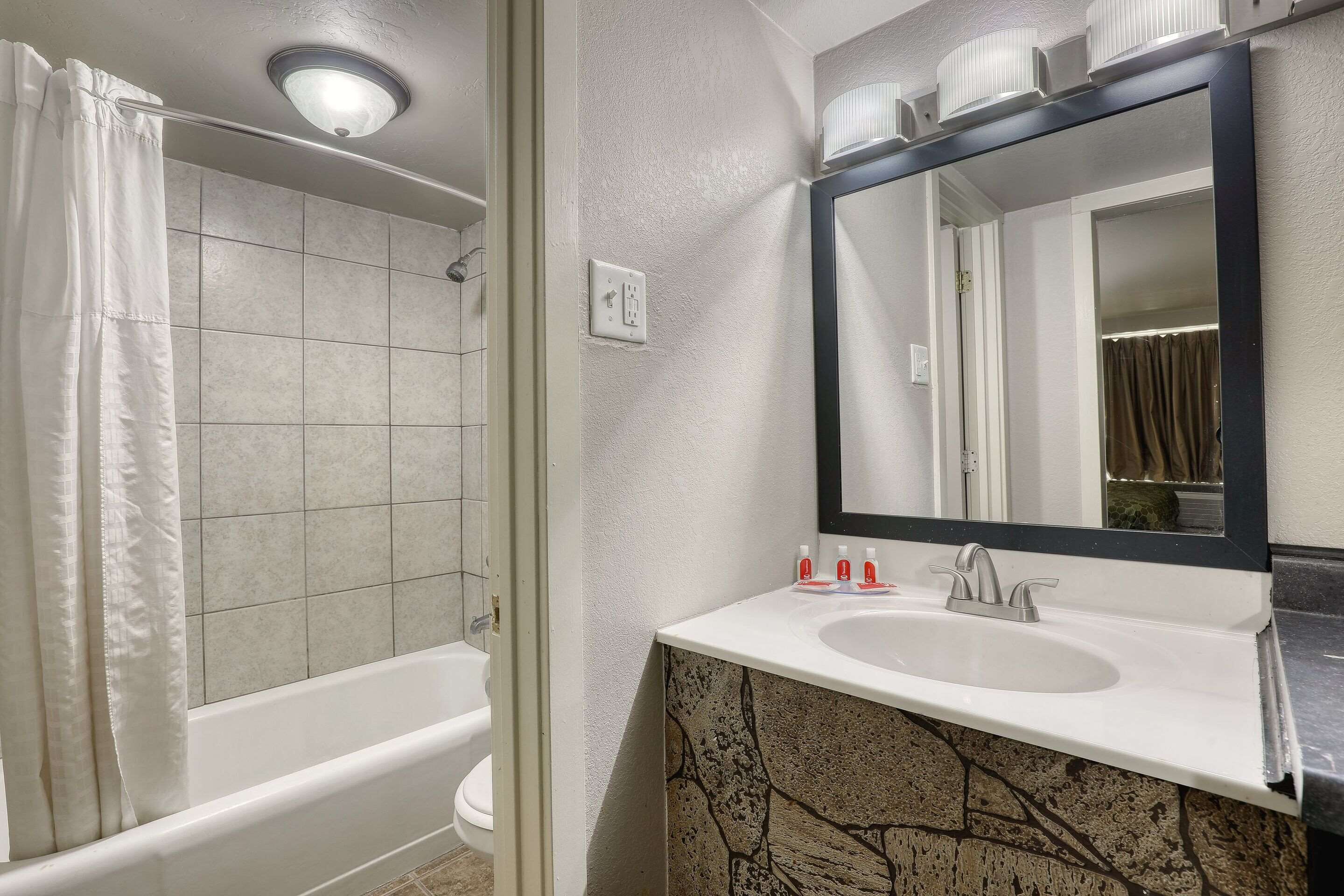 Photo - Suburban Studios Neenah-Appleton