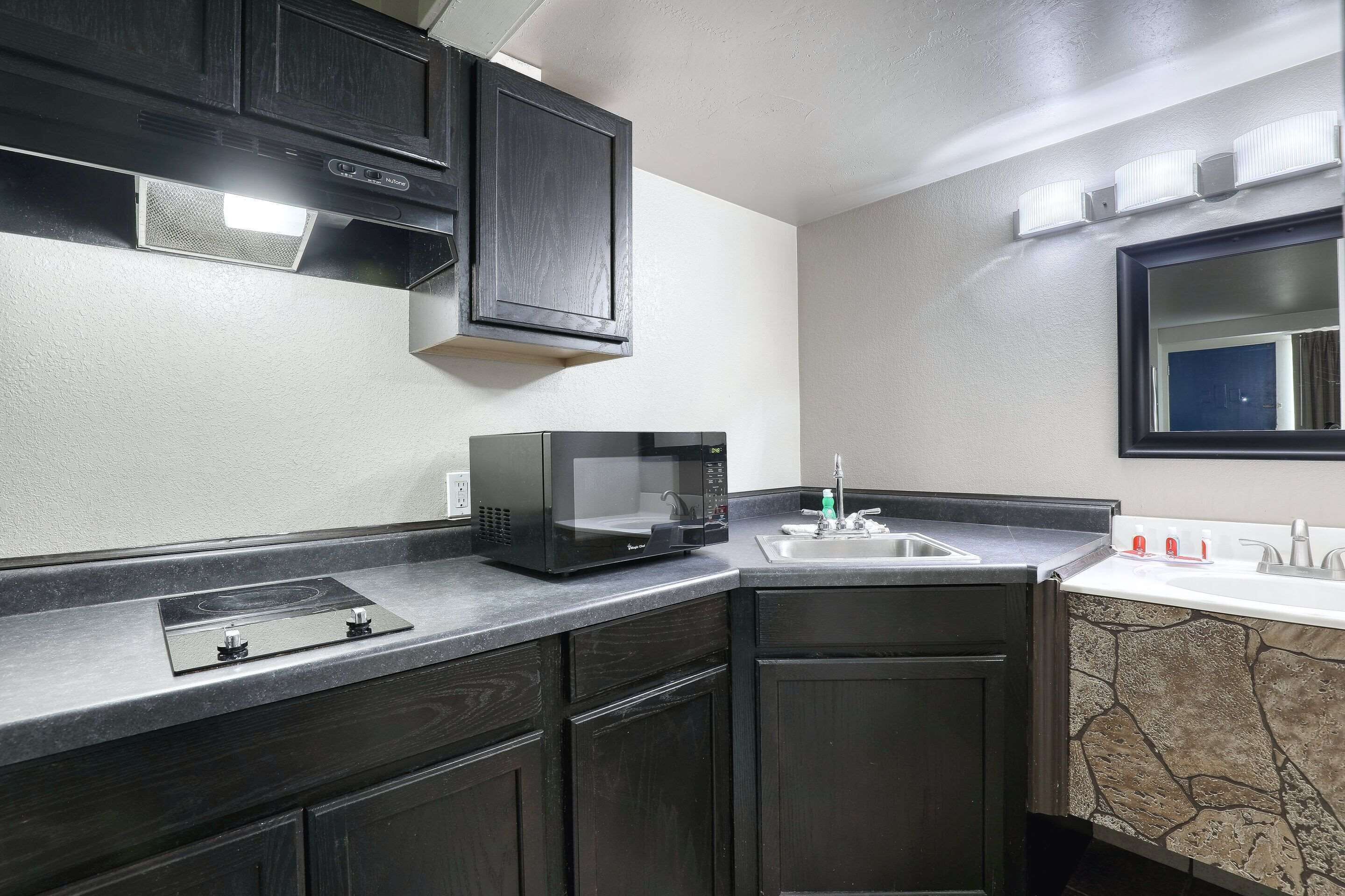 Foto - Suburban Studios Neenah-Appleton