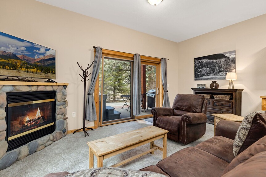 Riverfront Hideaway Private Hot Tub Close To Rmnp - Estes Park, CO