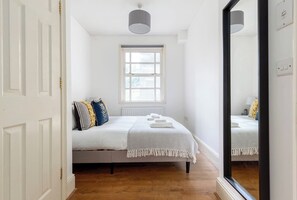 2 habitaciones, tabla de planchar con plancha y wifi gratis