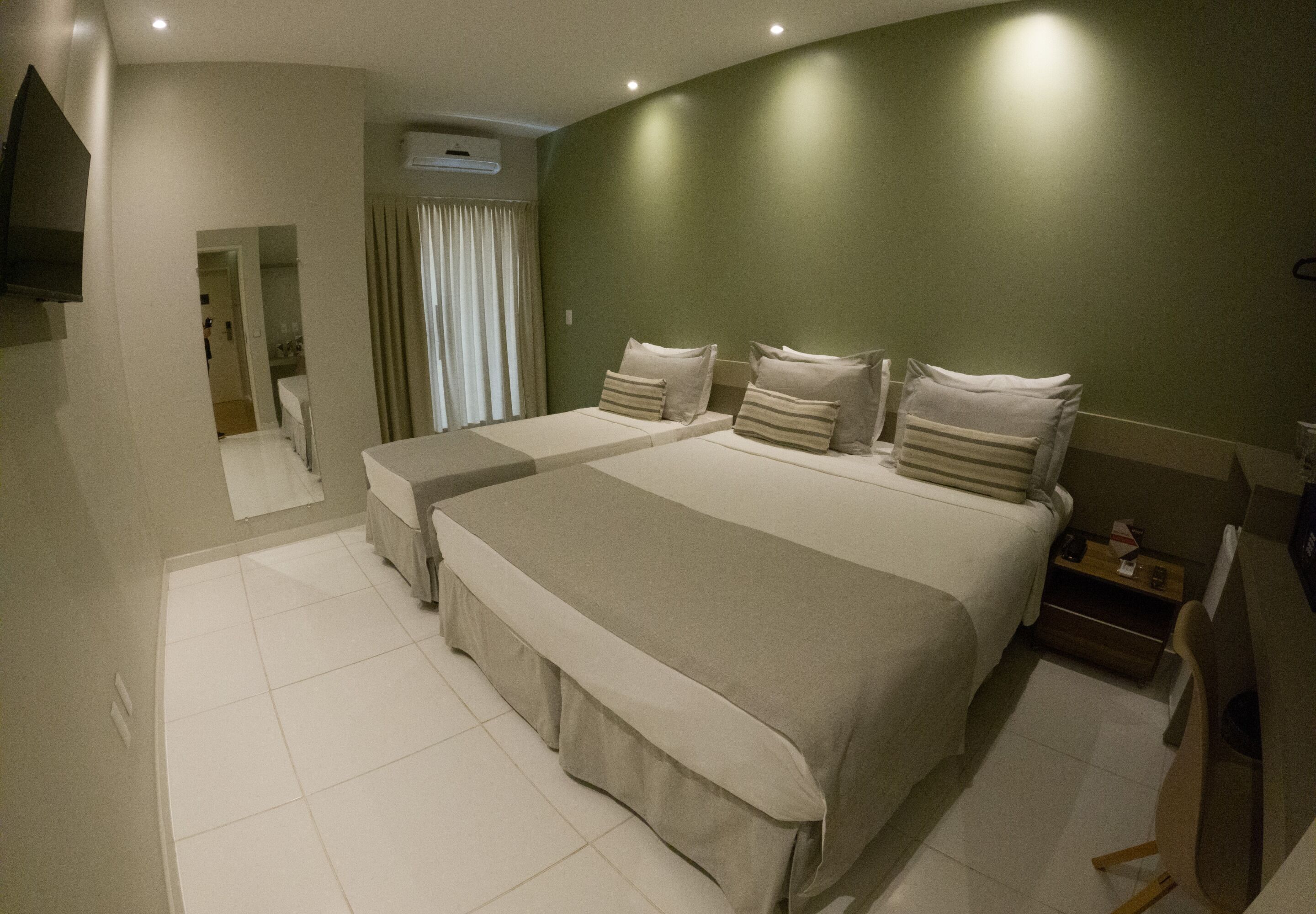 In-room safe, desk, laptop workspace, free WiFi