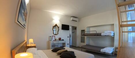 3 عدّة غرف نوم ومكتب ومكواة/لوح كي وسرير سفر