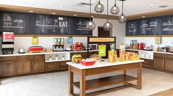 Free daily buffet breakfast - Hampton Inn Hardeeville (Hardeeville)