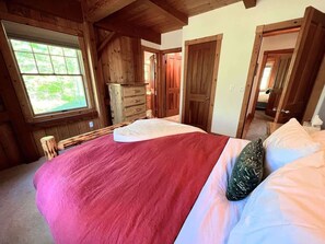 5 quartos, Wi-Fi, roupa de cama