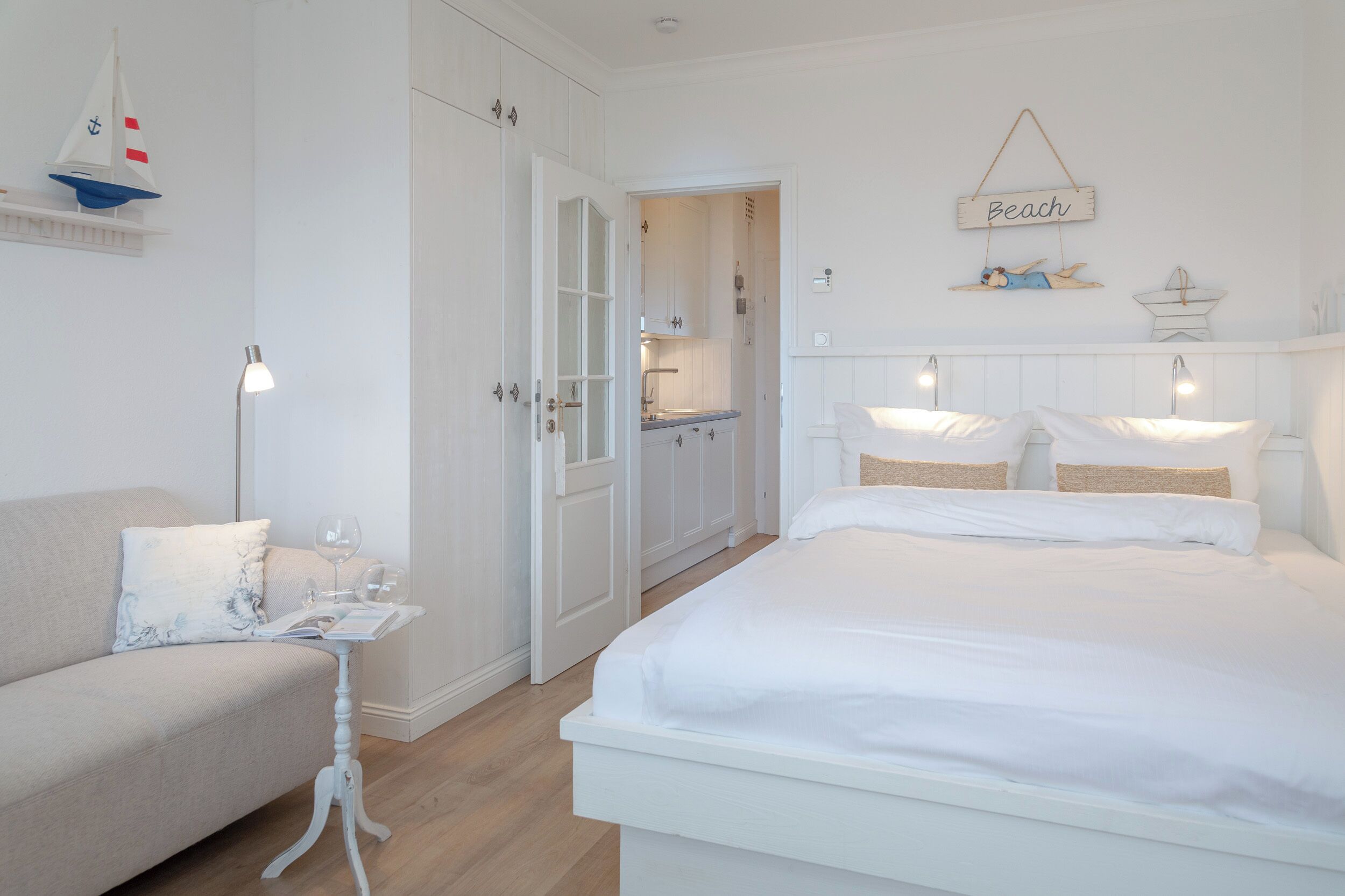 Bügeleisen/Bügelbrett, kostenloses WLAN