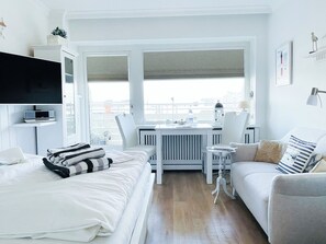 Iron/ironing board, free WiFi